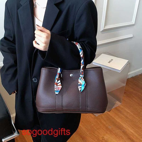 

designer herme bag garden party bags women crossbody tote handbags 2022 new silk scarf handbag fashion simple one shoulder ba