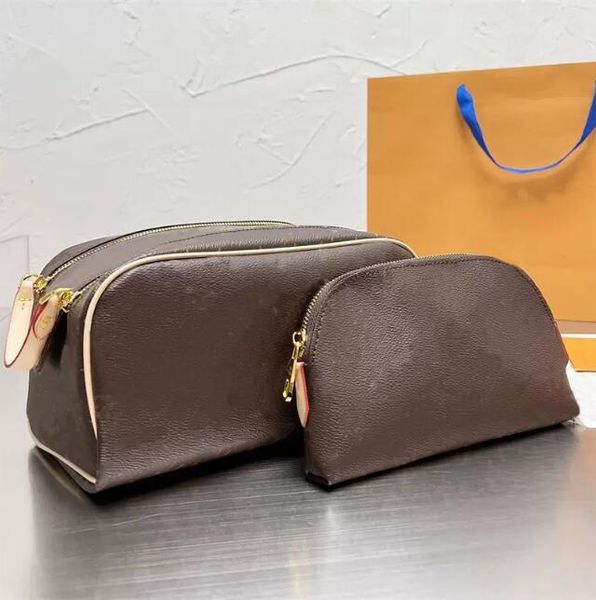 

5a genuine leather lady cosmetic bags fashion makeup bag women designers toiletry travel pouch ladies purses handbags286n