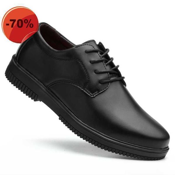 

chef waiter shoes el and restaurant kitchen shoe soft work non-slip flat black oil proof waterproof wearable 210826, Black;brown