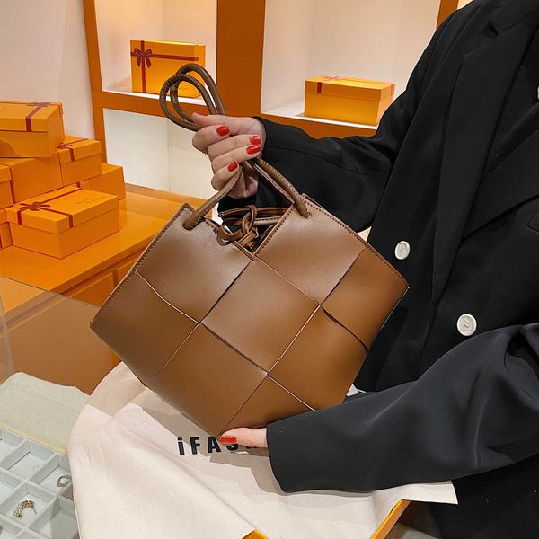 

bottess bag venetas fashion woven hand personalized fashion bow single shoulder big women's texture underarm