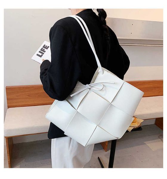 

bottess bag venetas fashion big 2022 new net red texture single shoulder large capacity woven tote hand women's