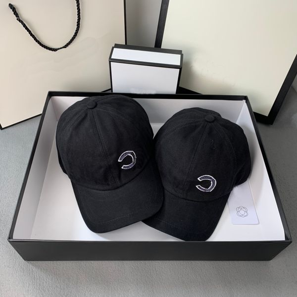 

home textile fashion women baseball cap men shinning hip hop casquette rivet snapback trucker bones boys summer breathable mesh k pop hats, Black;white