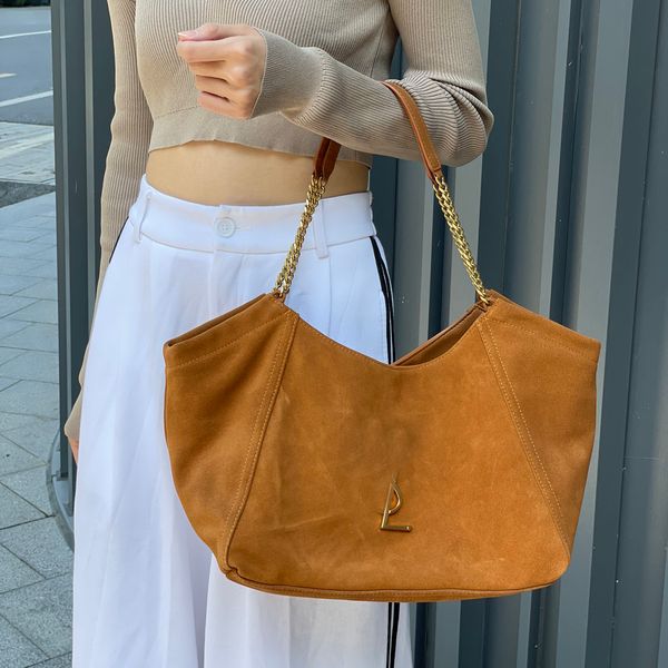 

shopping bag retro chains bags 2023 metallic lady luxury designer brand fashion shoulder handbags quality women wallets artwork purse totes