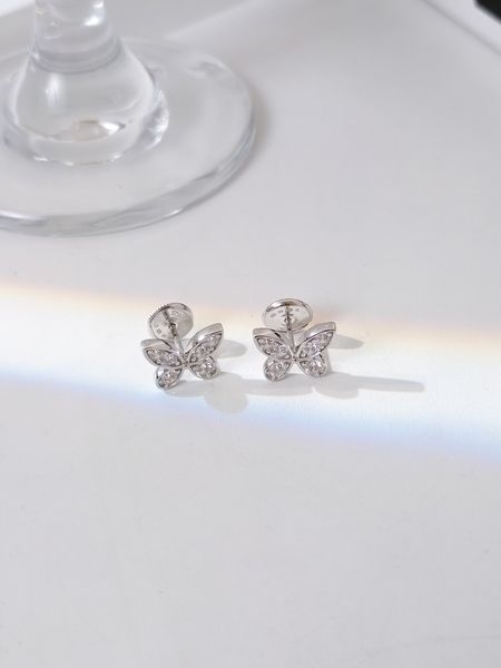 

designer stud 925 silver diamond-inlaid butterfly earrings titanium steel classic design ladies romantic sparkly jewelry, Golden;silver