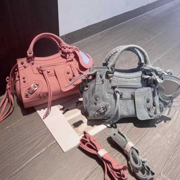 

evening bags the same diamond encrusted shiny motorcycle portable diagonal straddle and new women's trend in spring summer 2022 1014