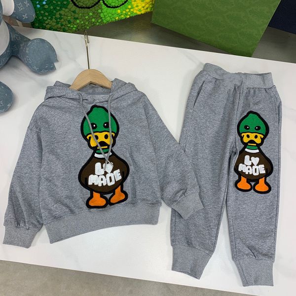 

baby clothes sets kids designer clothes hoodies girls boys tracksuits with letters duck pattern sports loose outfit warm autumn and winter 2, White