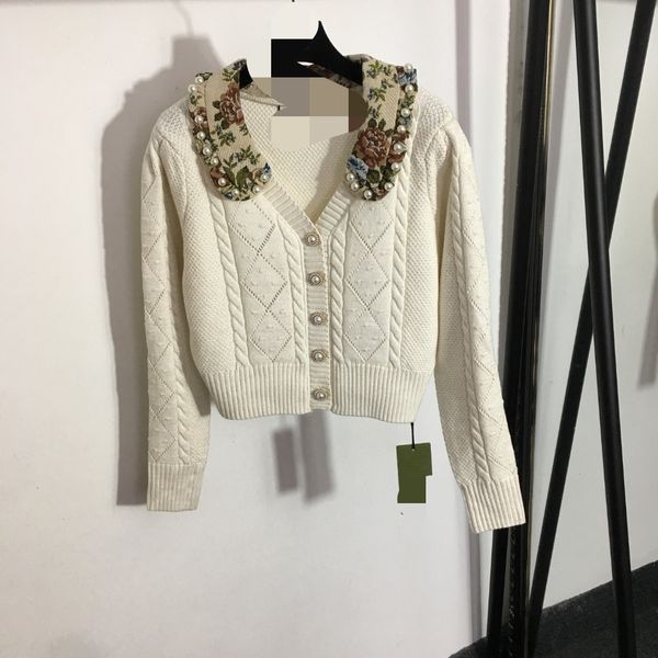 

902 2022 milan runway autumn women sweater brand same style sweater long sleeve lapel neck beads cardigan womens meiyi, White;black