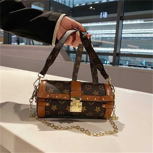 

60% off 2023 designer bag quality niche small women's autumn and winter single high sense chain messenger cylinder
