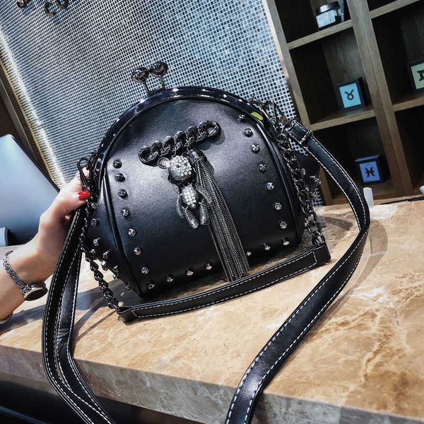 

shoulder bag lock shell bag s rivet metal fringe diamond women crossbody two straps pu leather chain women's hands purses 221015