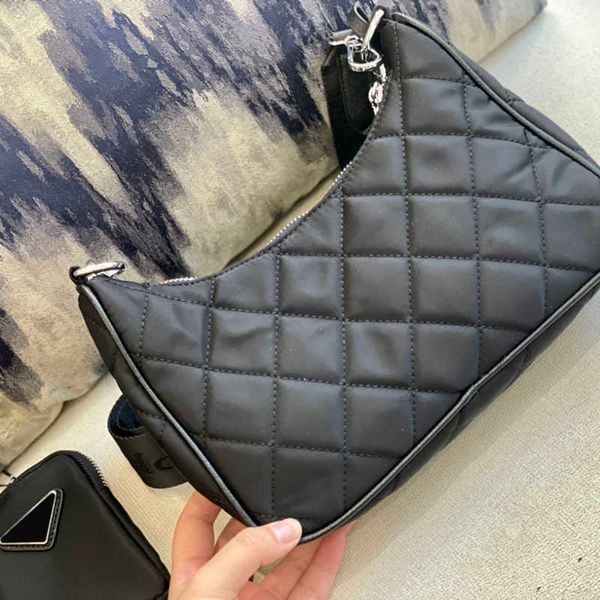 

designer luxury prade bags for womens pink strap crossbody handbags vintage pravda paris plaid totes bag purses shoulder pada mens multicolo