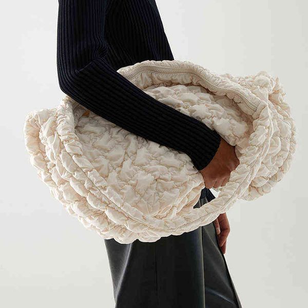 

casual large capacity tote shoulder bags designer ruched handbags luxury nylon down cotton crossbody messenger bag big purse 220531