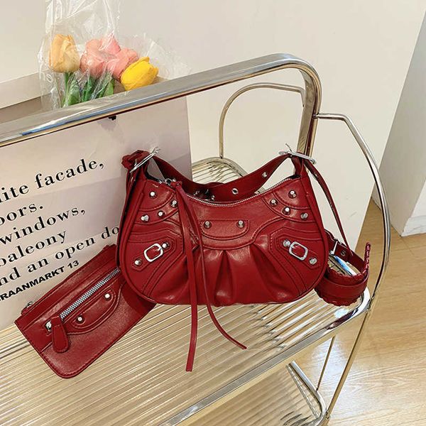

evening bags new underarm bag 2022 rivet locomotive female pleated crescent child mother single shoulder