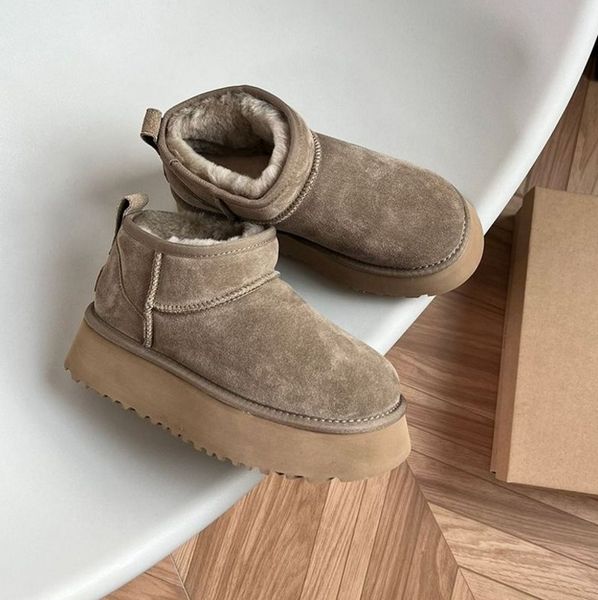 

boots women ultra mini platform booties classic australia short half boot warm shearing lining sheepskin mens shoes winter womens sneakers, Black