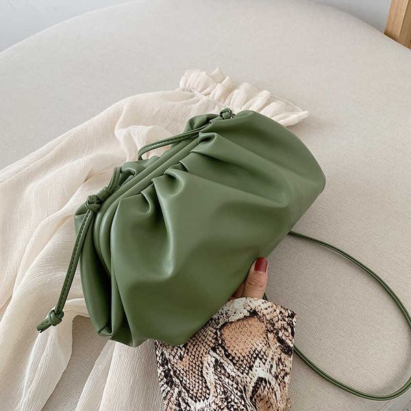 

single evening bags package luxury designer new cloud shape women day clutch pleated dumpling shoulder messenger bag small cute lady crossbo