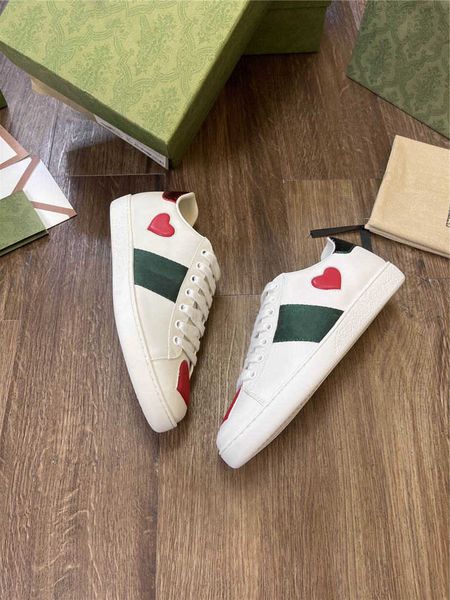 

shoes dress luxury designer flat matte leather sneakers ace bee shoe snake heart chaussures trainers green red stripes