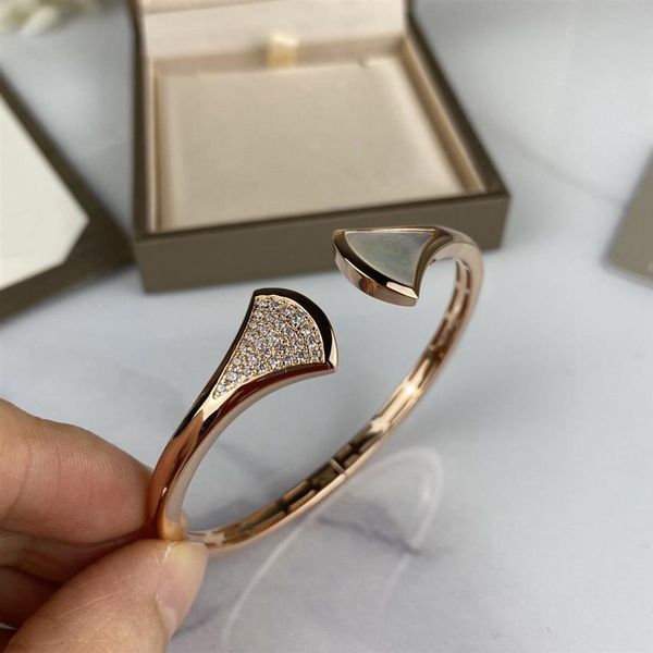 

designe women bracelets s925 silver plated high polished with diamond women elegant bangle gift for women250c, Black