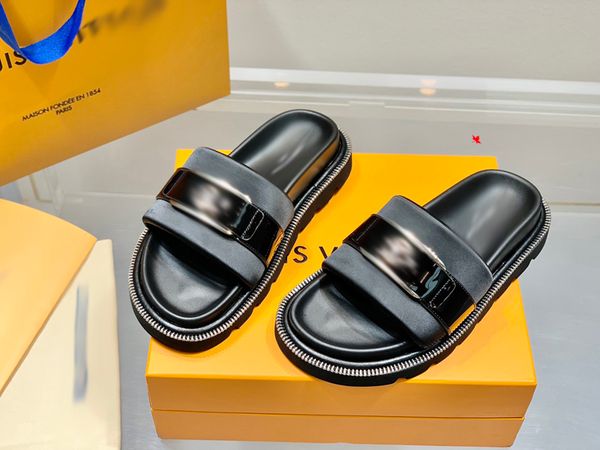 

2023 designer women slides sandal flat mule slipper womens beach slides rubber soles summer flip flops with box -m077, Black
