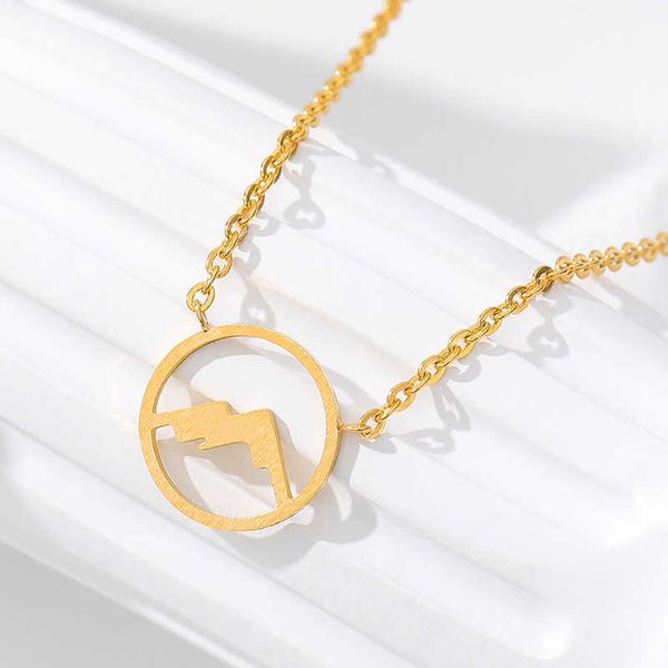 

pendant necklaces snowy mountain necklace climbing jewelry stainless steel mountain in circle necklace adventure climber gifts l221011, Silver