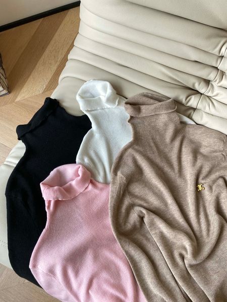 

women's sweaters 2022 european fashion warmth wool metal badge high neck logo undercoat t-shirt, White;black