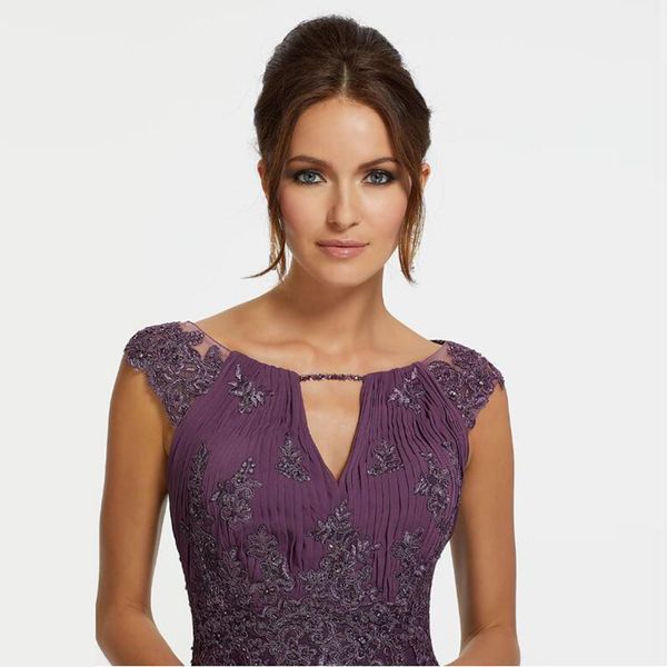 

mother of the bride dresses elegant dark purple with lace applique boat collar pleats large size new in, Black;red