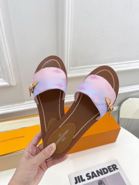 

2023 designer women slides sandal flat mule slipper womens beach slides rubber soles summer flip flops with box -m061, Black