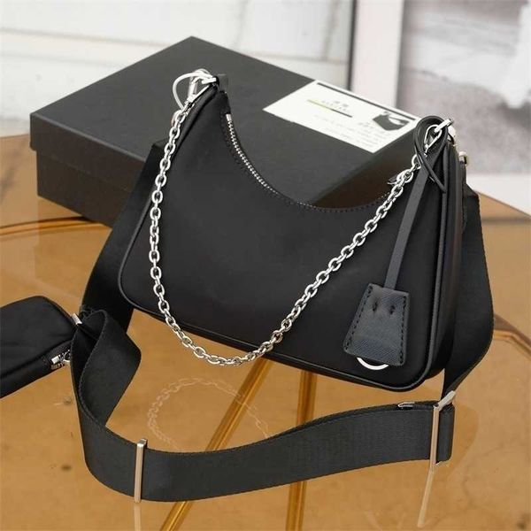 

xiaoqing mother chain armpits nylon cloth single shoulder diagonal luxury three in one female bag