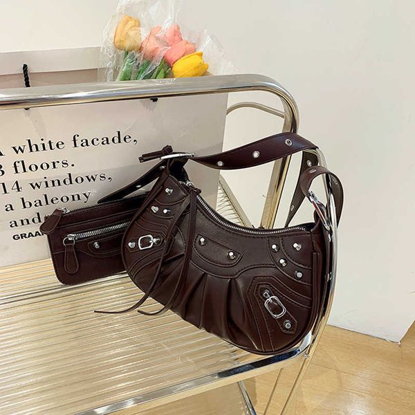 

purses versatile underarm bag 2022 rivet locomotive female pleated crescent child mother sling shoulder
