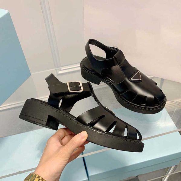 

sandals slipper casual shoes designer woman slippers rubber sandal fashion scuffs size 35-40 by shoe008 05, Black