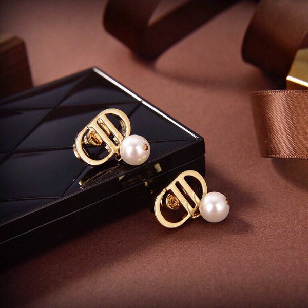 

stud d 2022 new letter designer earring c tassel earrings women pearl internet celebrity s earing female jewelry fashion sef, Golden;silver