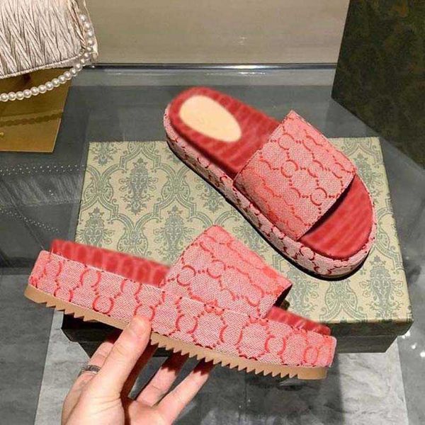 

luxury flat sandals design embroidery black thick soled slippers shallow beach leisure indoor complete set of accessories 35-41shoe008 3-29