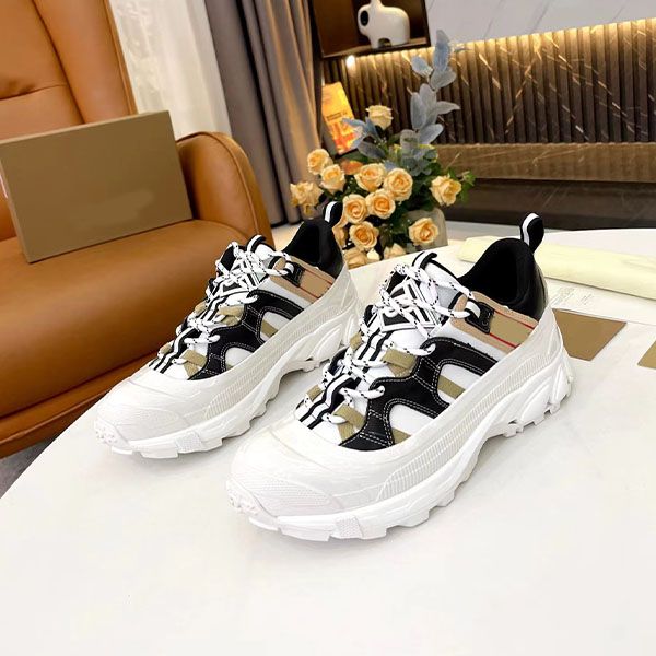 

2022 winter new print training shoes retro plaid splice thick sole casual shoes, Black