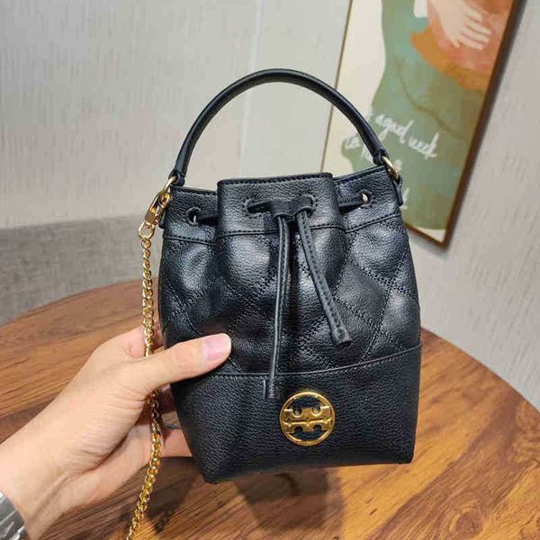 

handbag t0ryburchs 2022 tb women's willa mini drawstring bucket sheepskin single shoulder messenger mobile phone