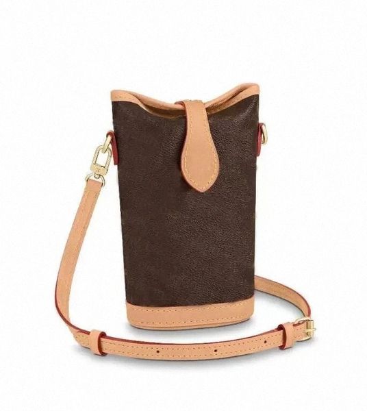 

fold me pouch luxurys designers mini bags oval base rectangular body magnetic closure genuine leather women handbags purses wallets womens c