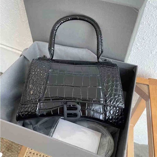 

handbags designer balencigas hourglass bags star same female 2022 versatile messenger crocodiless hourglass b character leather wan