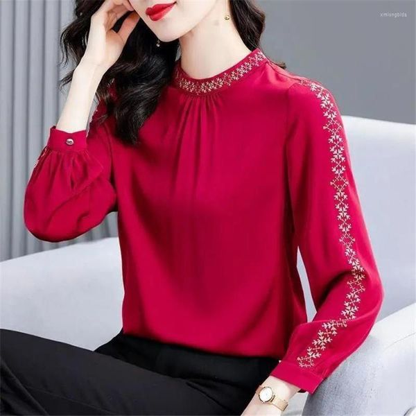 

women's blouses autumn high-end temperament embroidery imitation silk long sleeve o-neck splice loose blusas, White