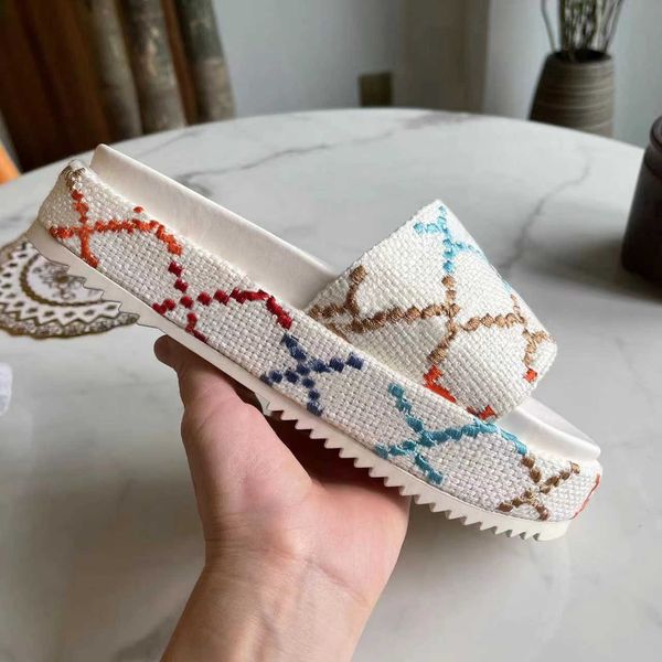 

womens platform sandals slippers slide fashion designer luxury flat high heels flip flops shoes embroidered platform rubber sandal casual, Black