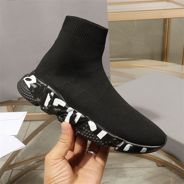 

boots fashionable flat boots balencaigaity luxury besign men women wool warm leather letters snow socks boots 2-04, Black