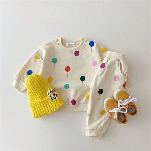 

autumn infants cute colorful balloon sweatshirt outfits baby girls cotton casual dress 0-3y 220509, White