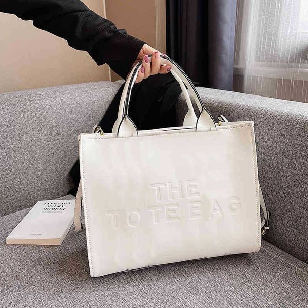 

designer luxury fashion marc the tote bag leather versatile women small bags vintage marcjacobs handbags multicolour wallet 7a zhouzhoubao12