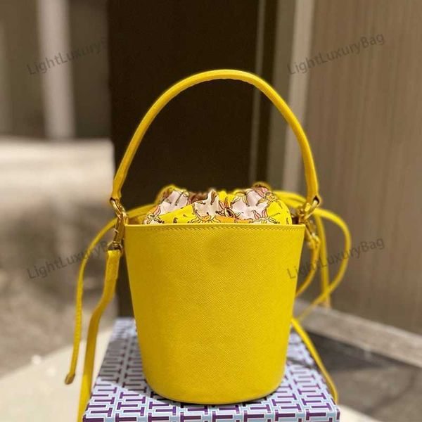 

designer luxury women the tote bag fashion versatile handbags shoulder crossbody bags purse tories totes large capacity saddle wallets 7a ii