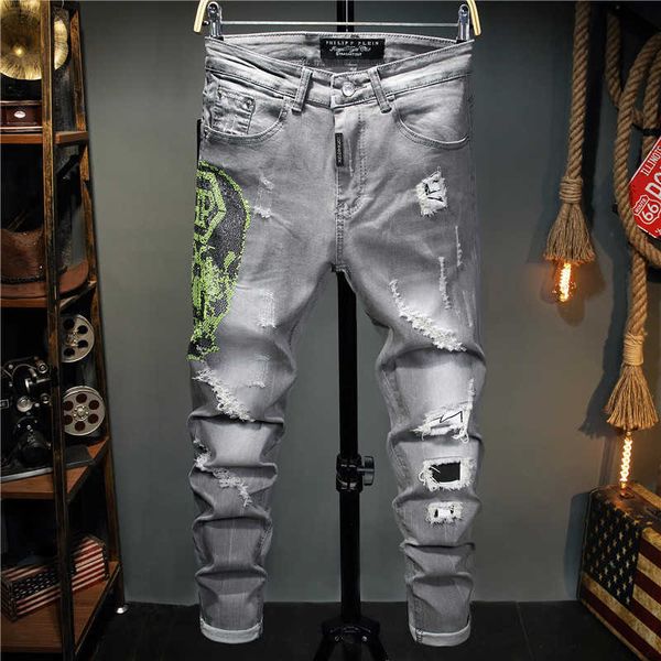 

men's jeans 2022 new street fashion embroidery broken slim teenager elastic small. feet 1986, Blue