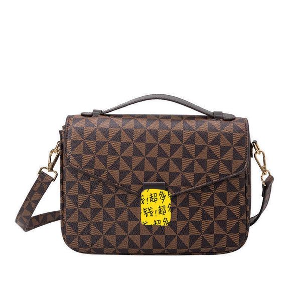 

the same bag fashion korean version with diagonal small square printed hand, Silver
