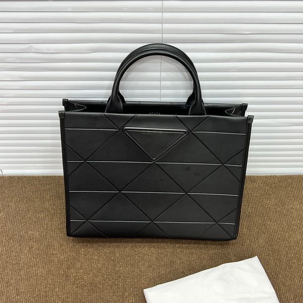 

womens designer maxi deltoid handle tote bags large capacity multi pochette timeless accordion handbags outdoor saoche luxury suitcase 39x32