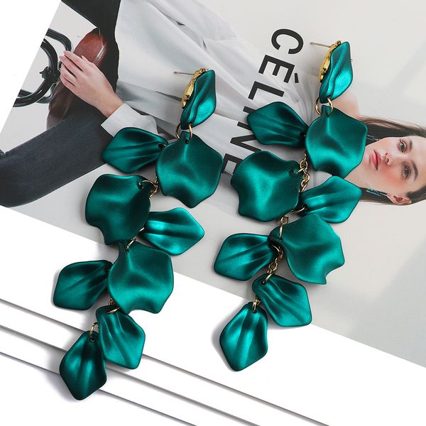 

s3263 elegant sweet multi-acrylic petals lustrous tassel dangle earrings for women light luxury stud earrings, Silver