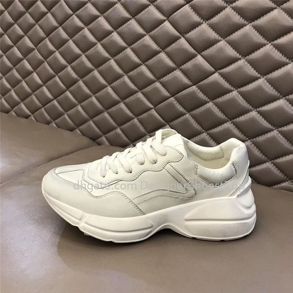 

2022 new fashion casual shoes women 's shoe heavy sports milan runway fashion flat strawberry rat pattern big mouth tiger mesh high-qua, Black