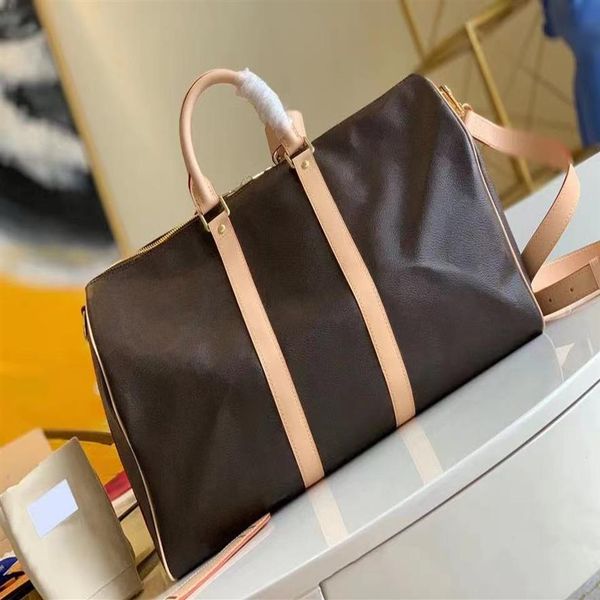 

luxury fashion men and women travel bag large capacity shoulder bag 11 leather handbag classic messenger bag with lo233t, Black;red