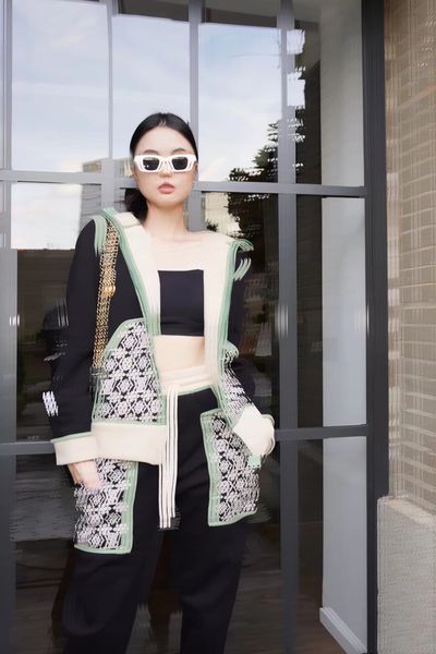 

women's two piece pants luxury designer classic knit sweatshirts suits vacation vacay streetwear casual zipper knitted cardigan coat se, White