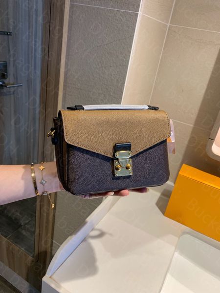 

woman shoulder bag handbag ladies messenger bags old flower fashion classic with date code bags metal buckle handbags envelope clutch purse, Red;black