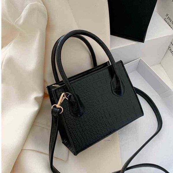 

evening bag 2022 crocodile pattern pu leather crossbody s for women chain female shoulder handbags mini purses travel cross body y220609