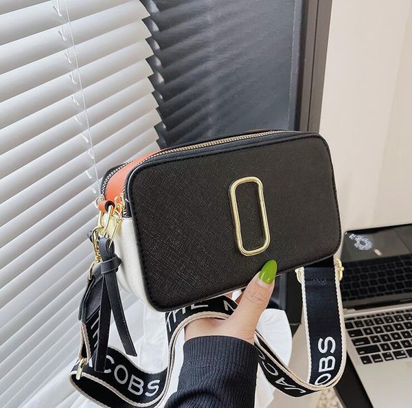 

women camera bag new 203 contrast color small square bag letter single shoulder messenger bag, Black;red